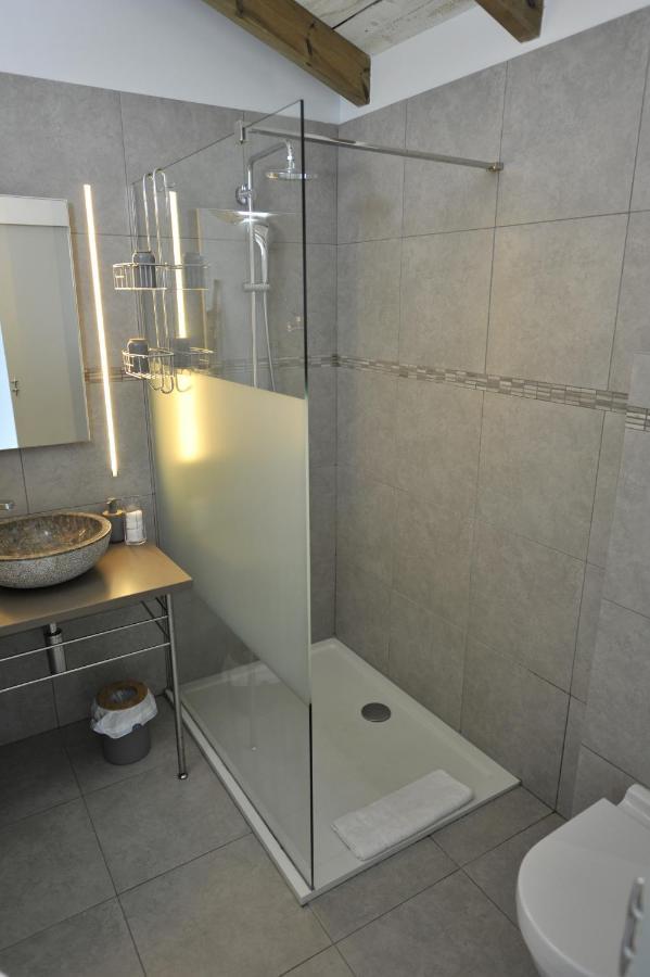 לה טרואז אילט The Bahi Villa - Adults Only B&B מראה חיצוני תמונה